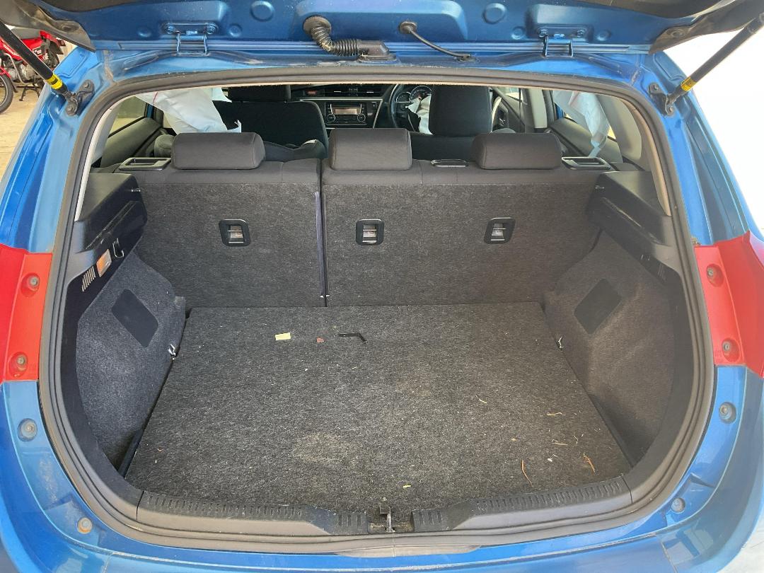 Photo '12' of Toyota Corolla GX