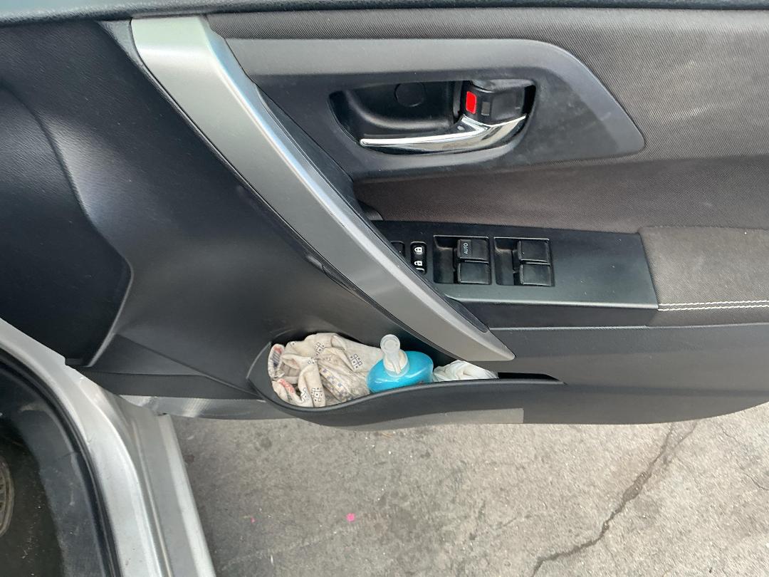 Photo '8' of Toyota Corolla GX