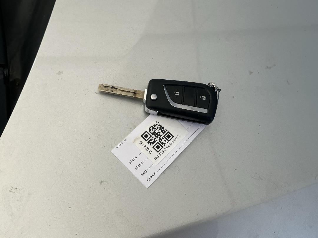 Photo '11' of Toyota Corolla GX