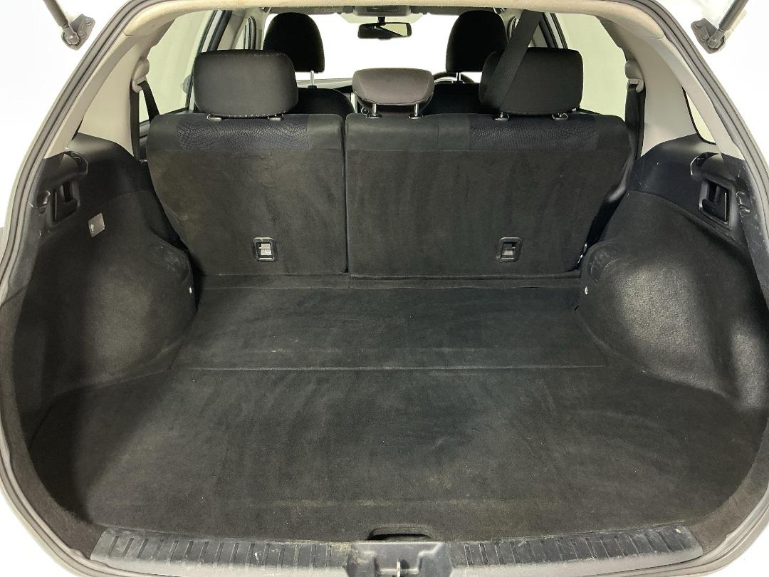 Photo '14' of Toyota Corolla