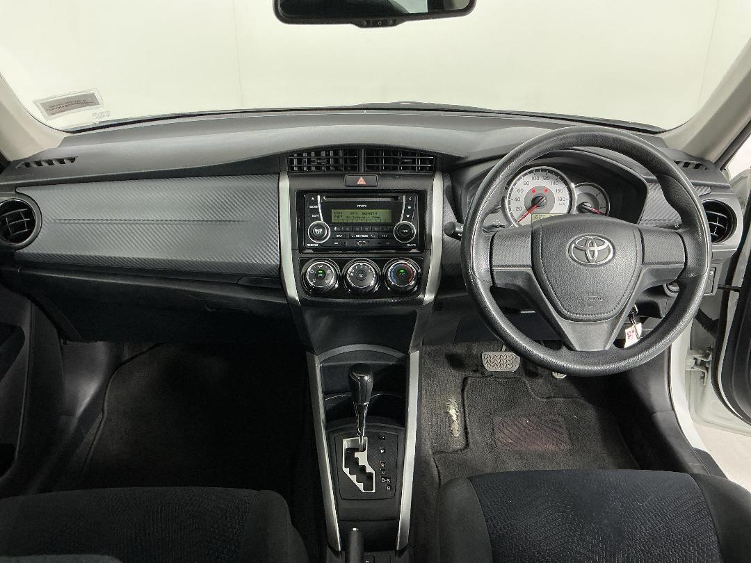 Photo '17' of Toyota Corolla