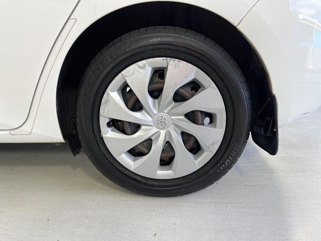 Photo '11' of Toyota Corolla