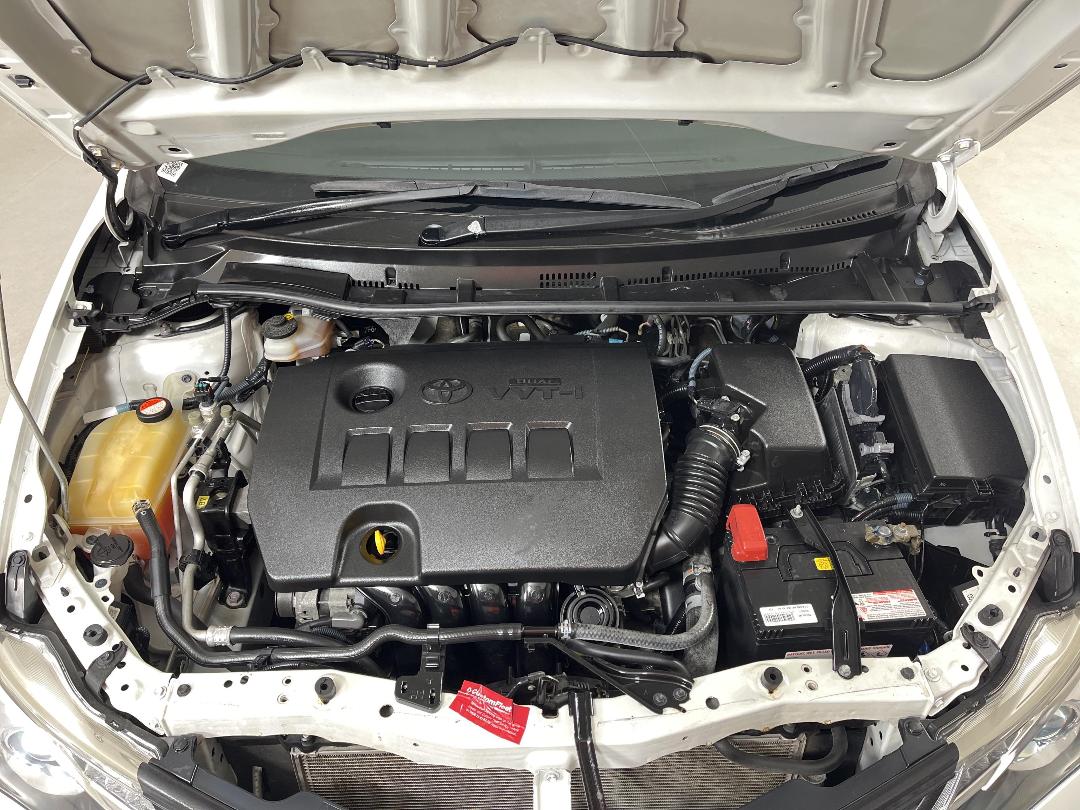 Photo '13' of Toyota Corolla