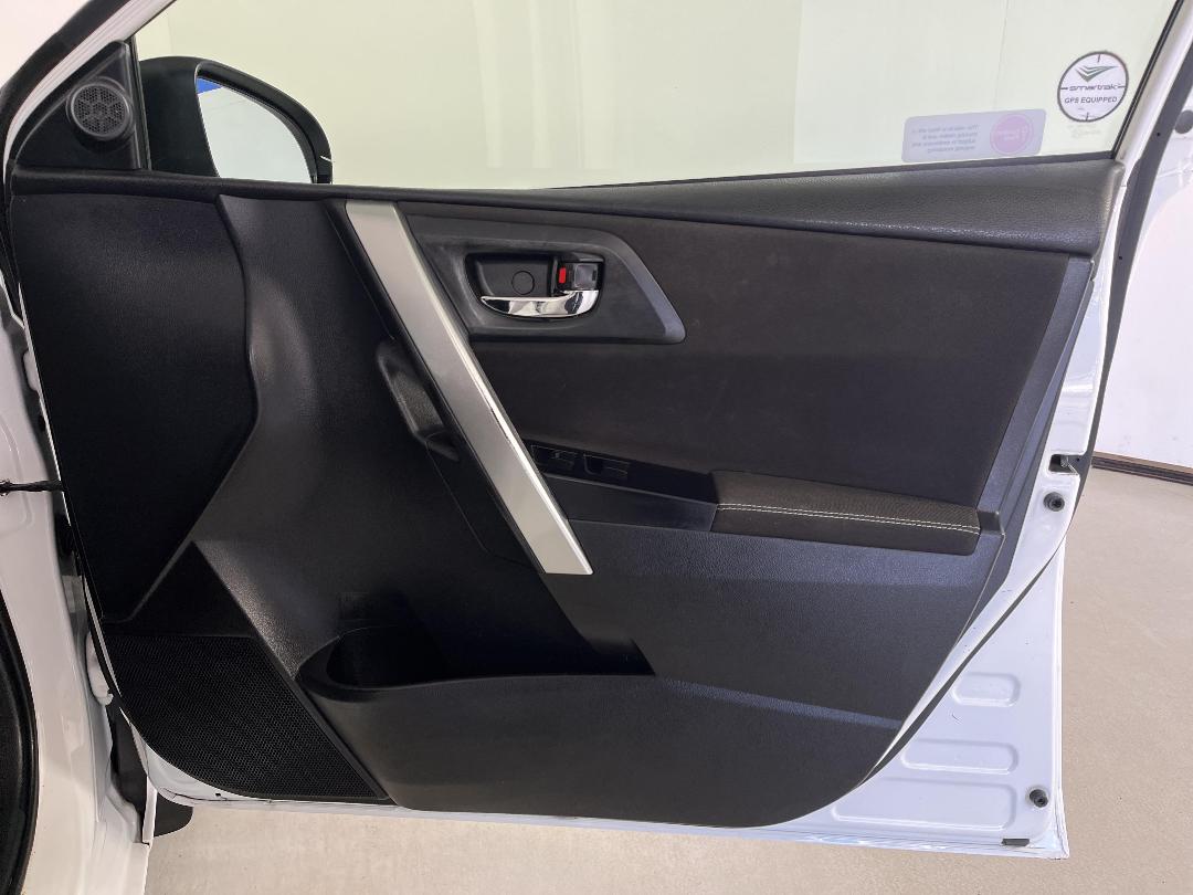 Photo '15' of Toyota Corolla