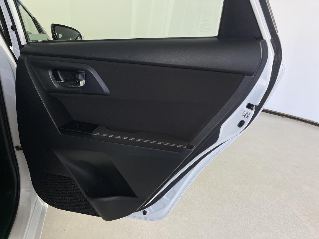 Photo '19' of Toyota Corolla