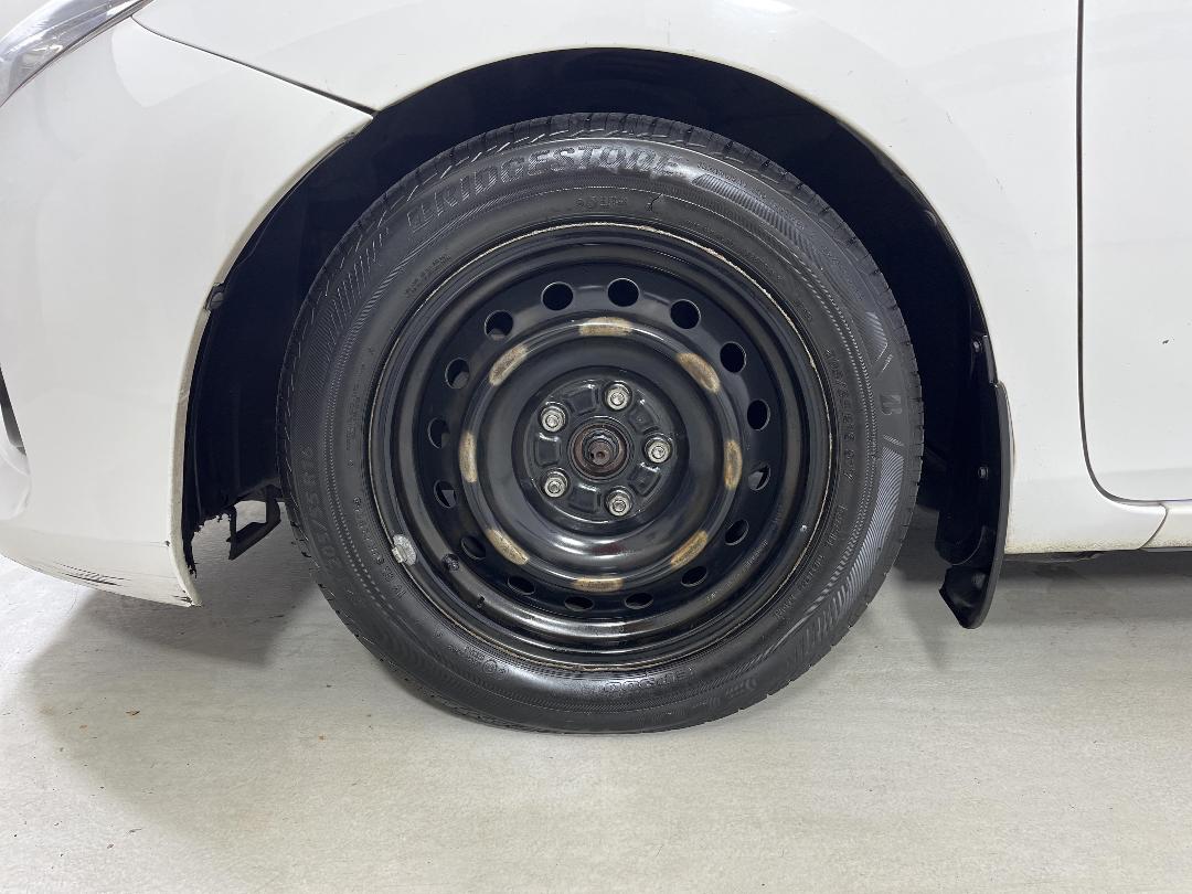 Photo '10' of Toyota Corolla