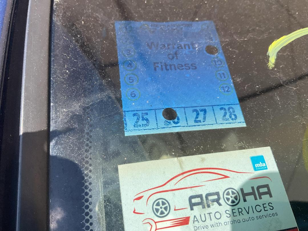 Photo '21' of Toyota Corolla Axio Photo '21' of Toyota Corolla Axio