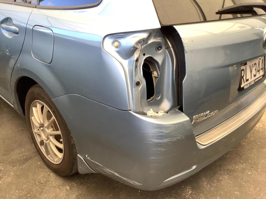 Photo '6' of Toyota Corolla Fielder Photo '6' of Toyota Corolla Fielder