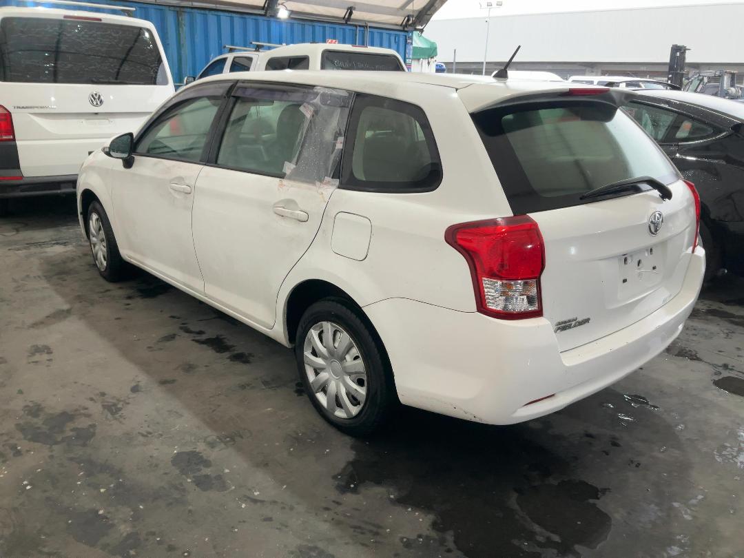 Photo '10' of Toyota Corolla Fielder