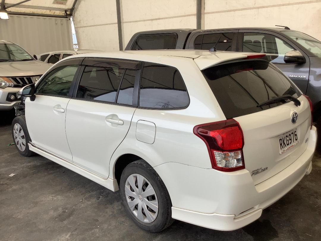 Photo '5' of Toyota Corolla Fielder