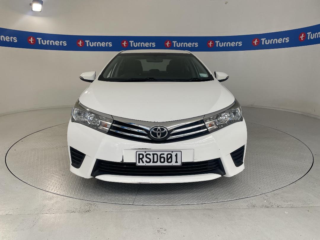 Photo '2' of Toyota Corolla Photo '2' of Toyota Corolla