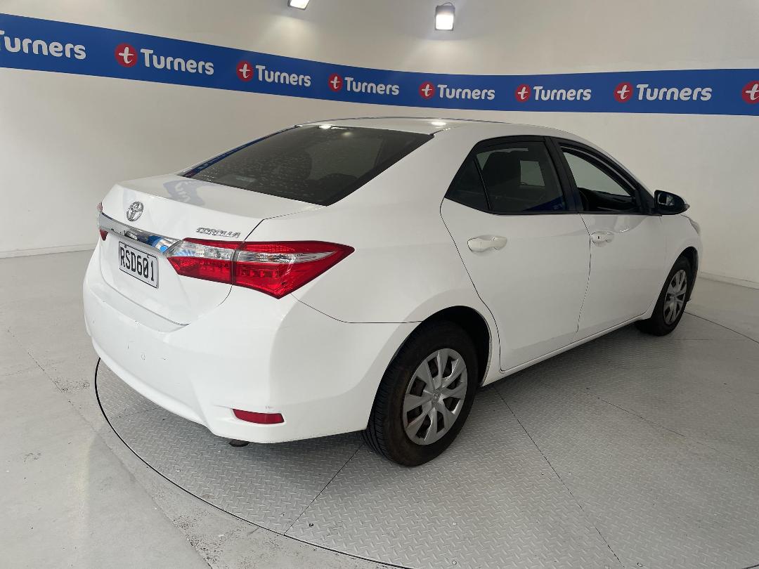 Photo '7' of Toyota Corolla Photo '7' of Toyota Corolla