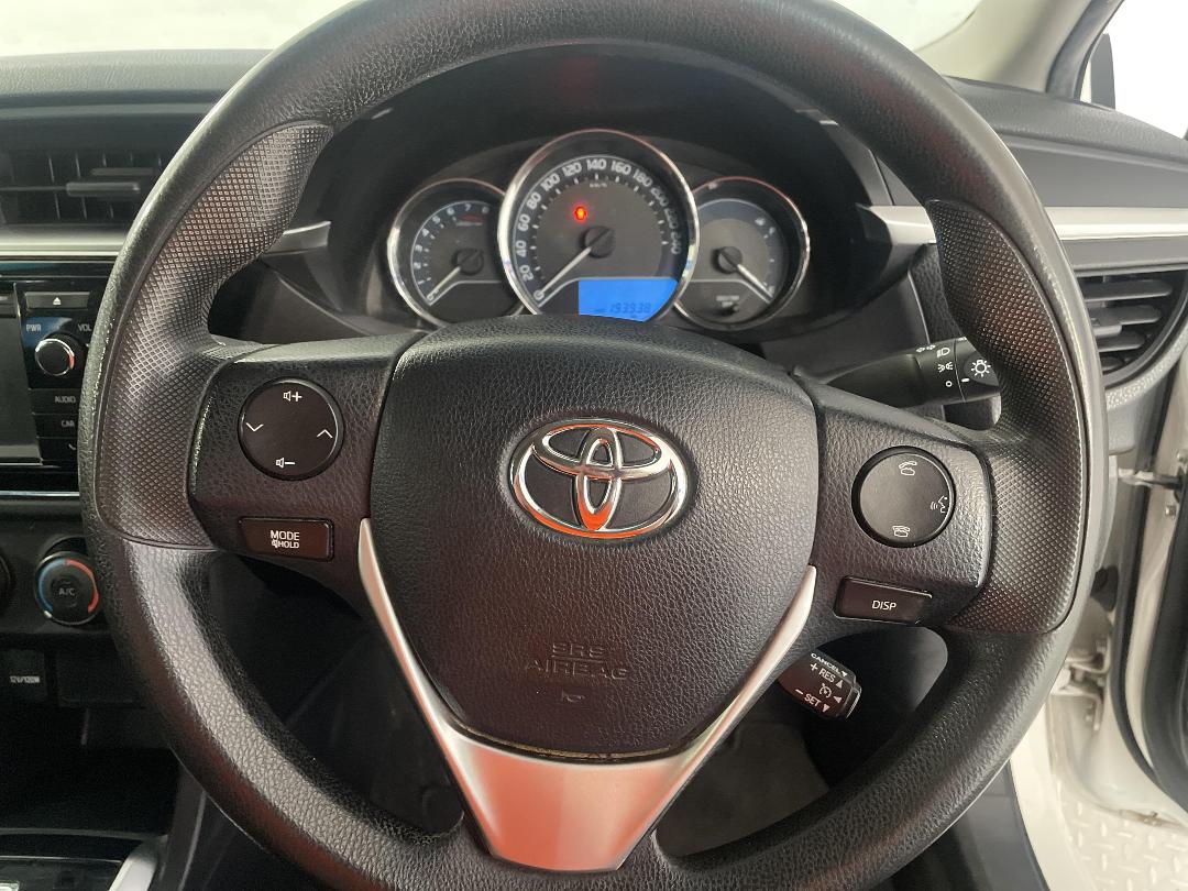 Photo '28' of Toyota Corolla Photo '28' of Toyota Corolla