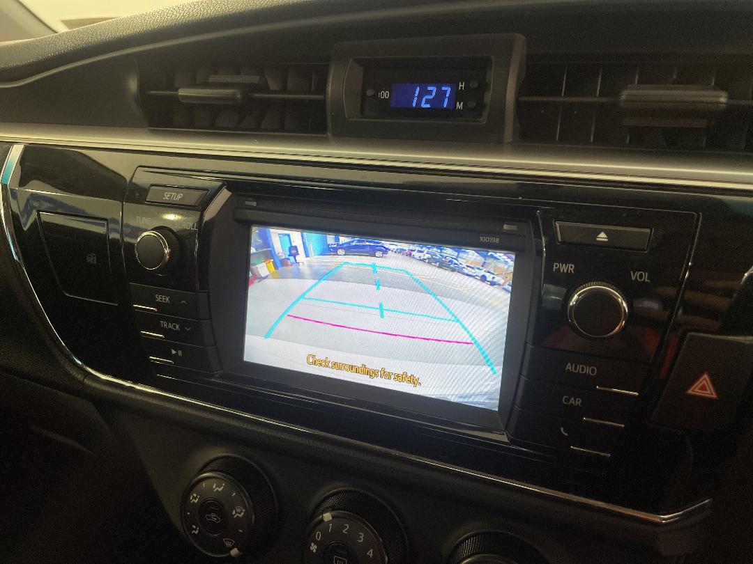 Photo '30' of Toyota Corolla Photo '30' of Toyota Corolla