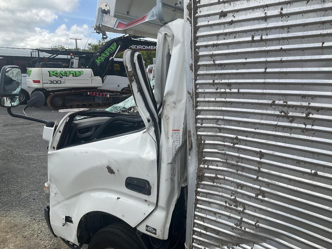 Photo '10' of Toyota Dyna 4X2 BOXBODY Box Body Photo '10' of Toyota Dyna 4X2 BOXBODY Box Body