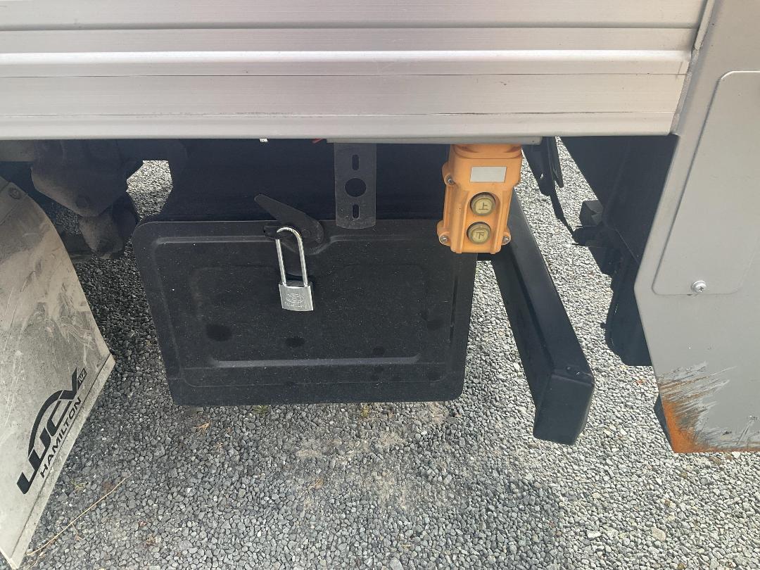 Photo '18' of Toyota Dyna 4X2 BOXBODY Box Body Photo '18' of Toyota Dyna 4X2 BOXBODY Box Body