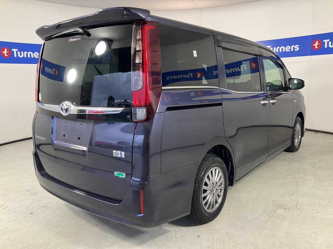 Photo '7' of Toyota Esquire