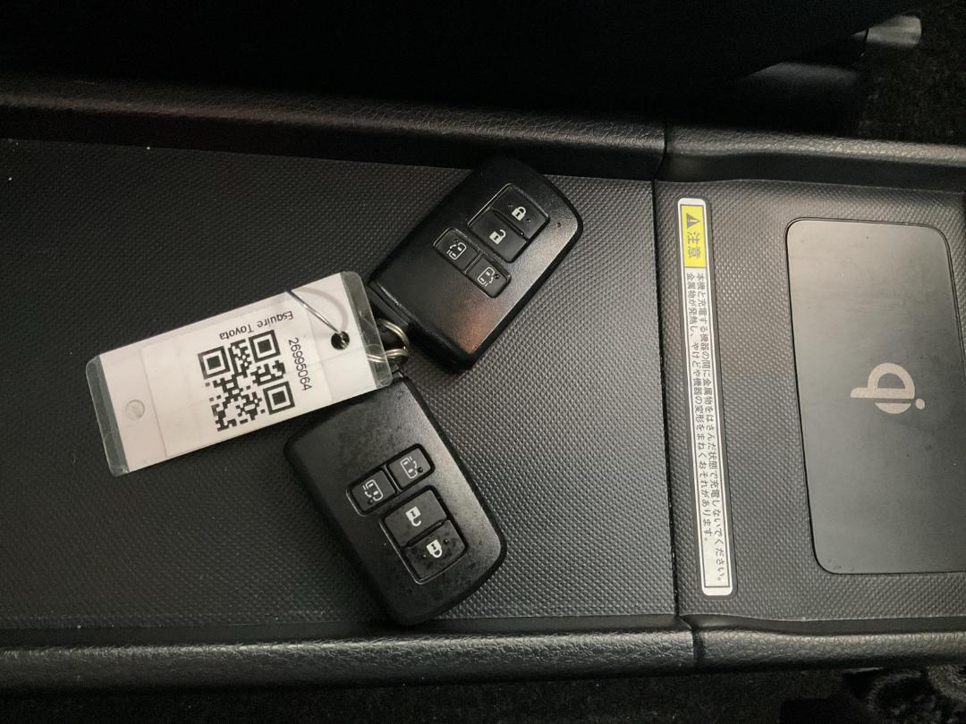 Photo '21' of Toyota Esquire