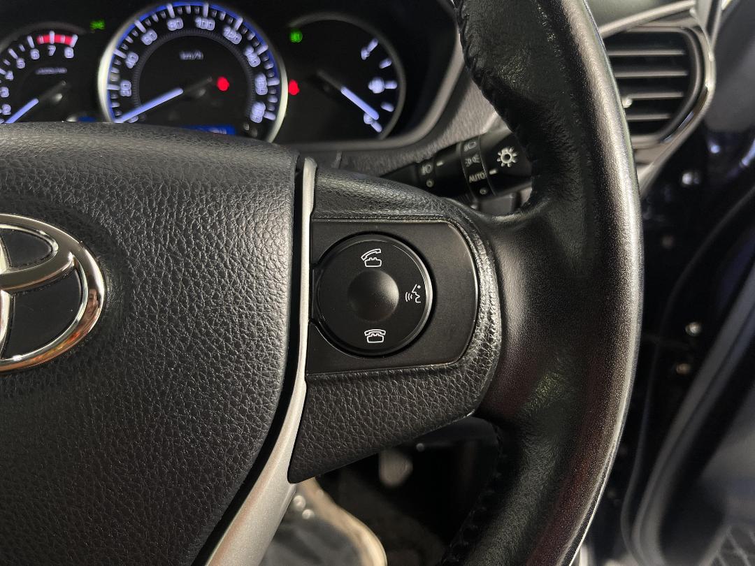 Photo '24' of Toyota Esquire