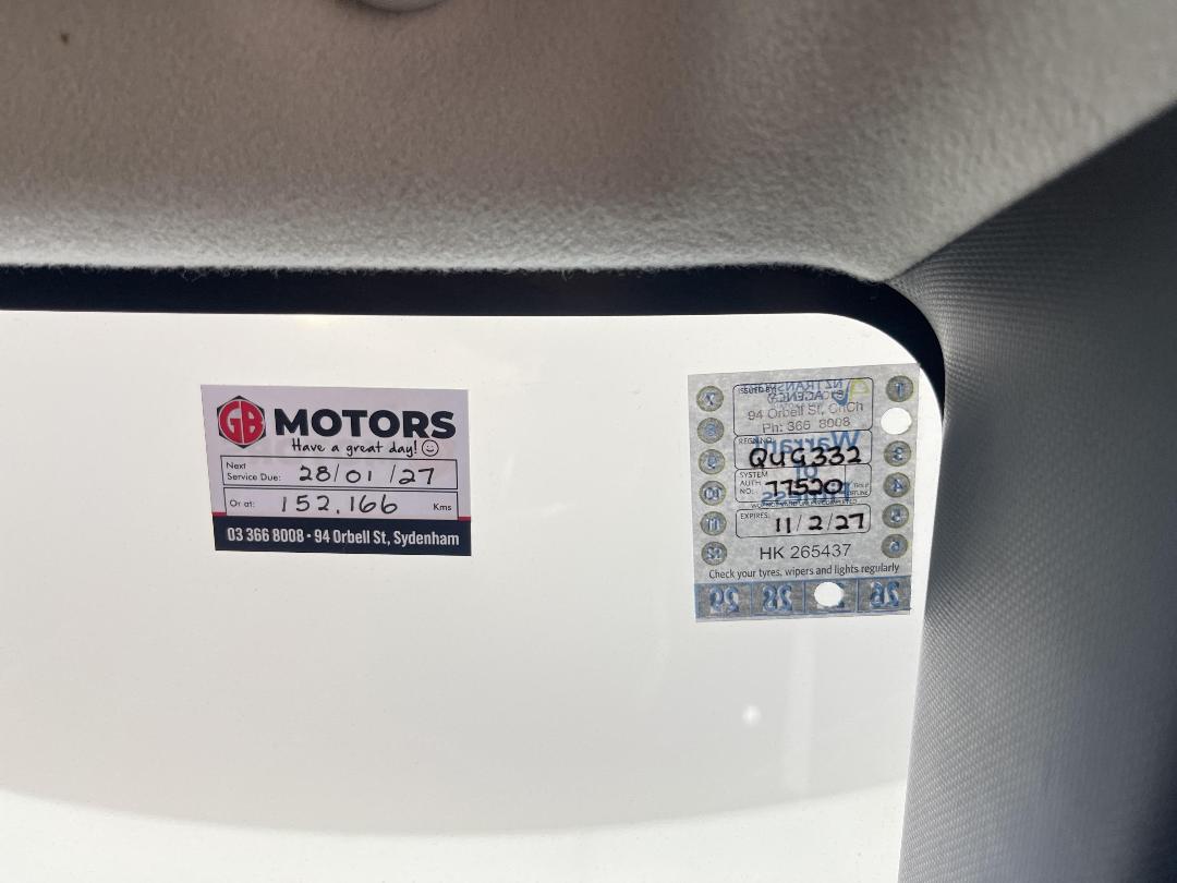 Photo '30' of Toyota Esquire