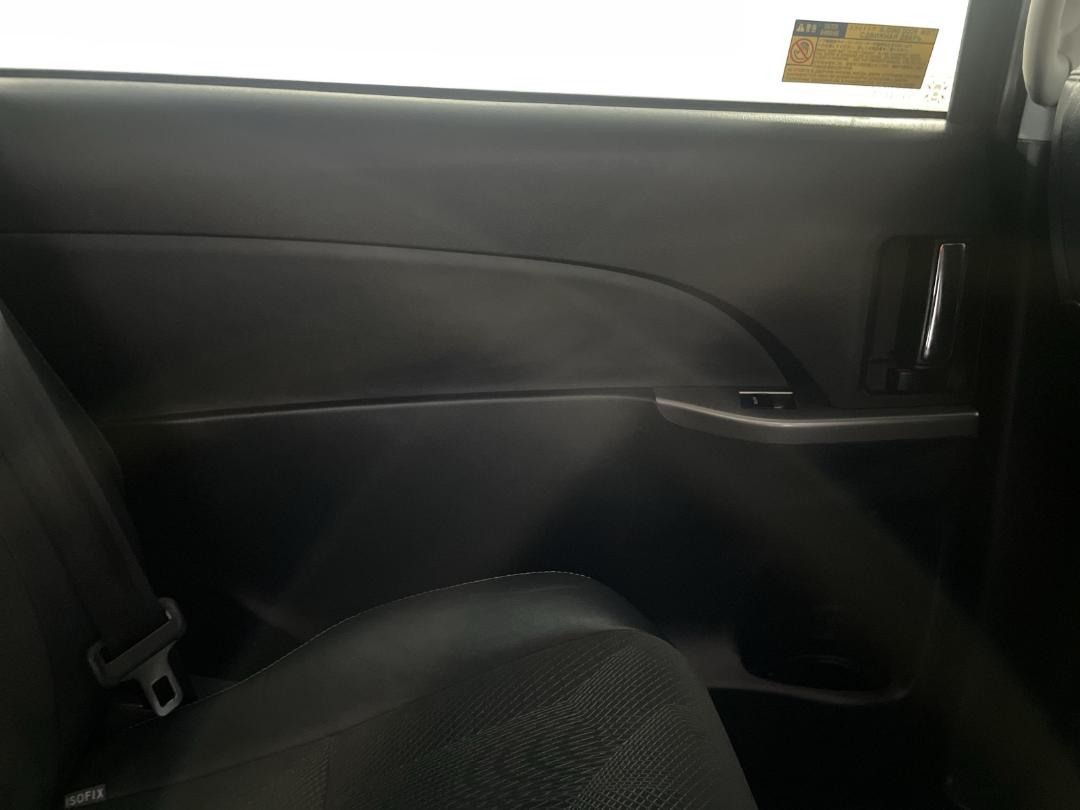 Photo '19' of Toyota Estima