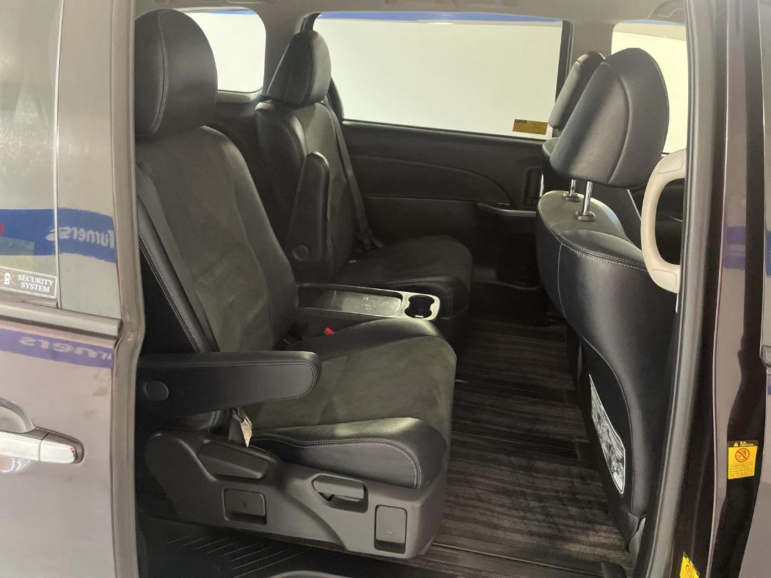 Photo '20' of Toyota Estima