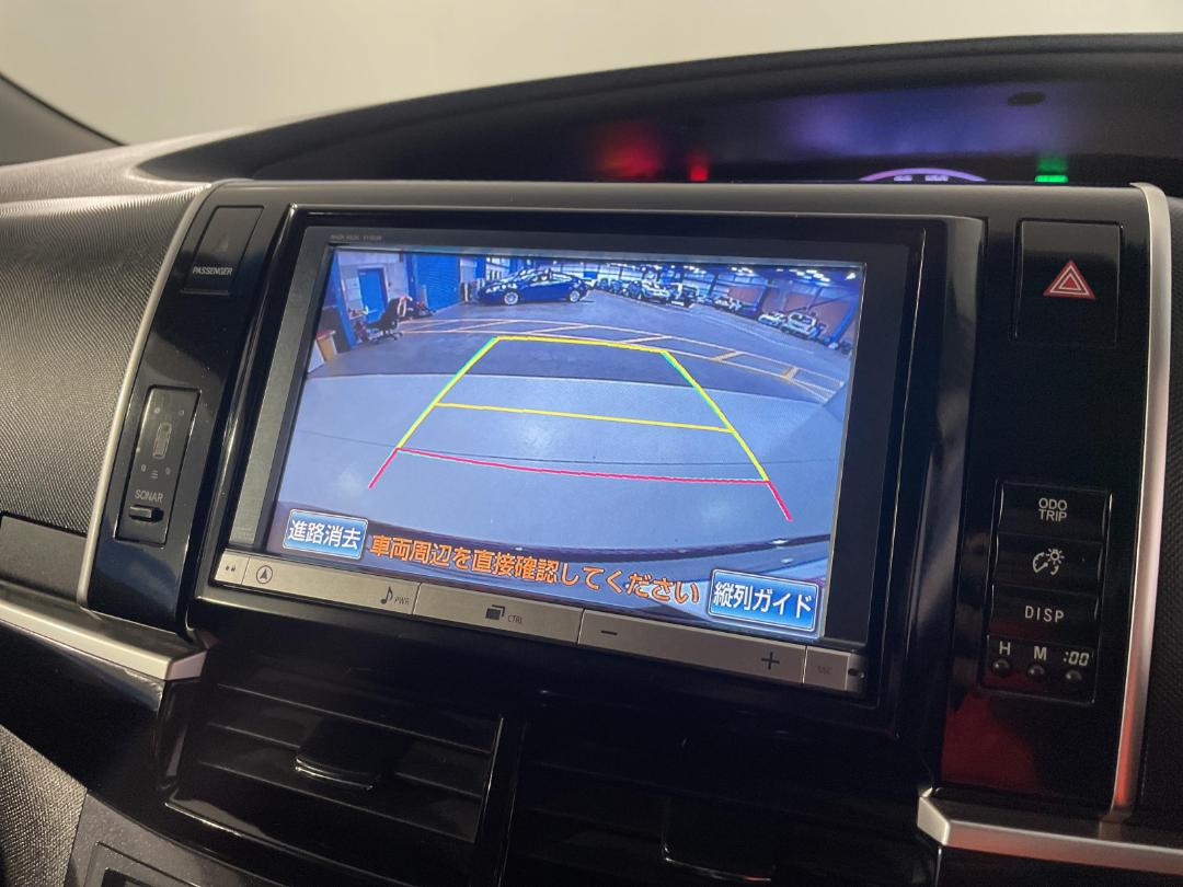 Photo '30' of Toyota Estima