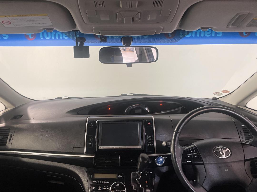 Photo '17' of Toyota Estima