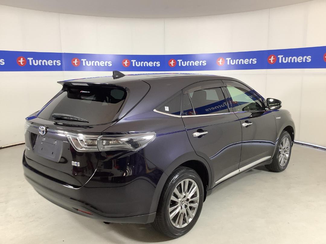 Photo '7' of Toyota Harrier Photo '7' of Toyota Harrier