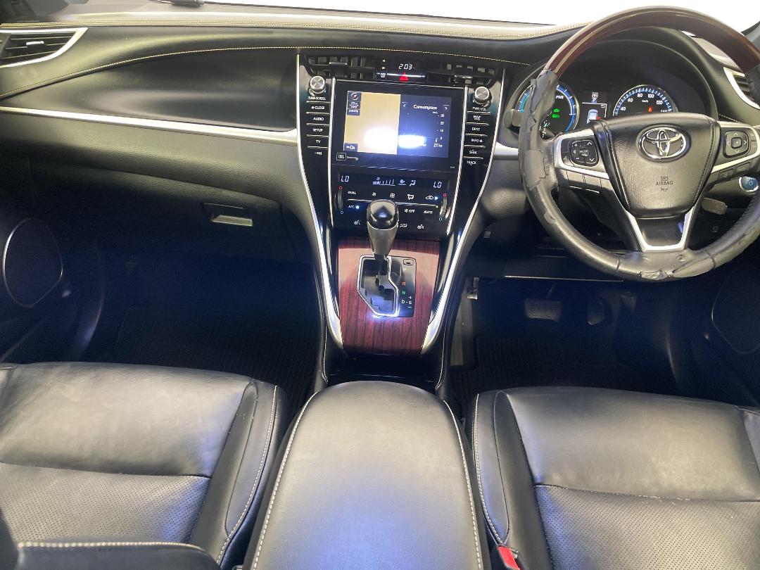 Photo '18' of Toyota Harrier