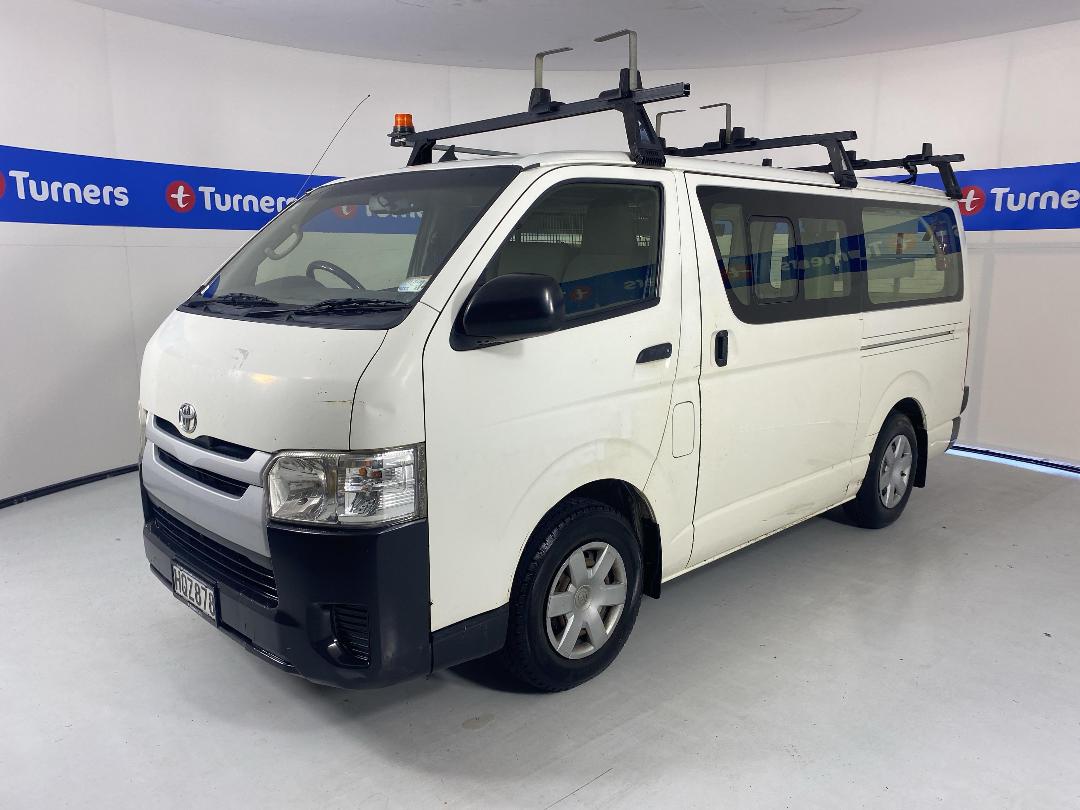 Photo '4' of Toyota Hiace Photo '4' of Toyota Hiace