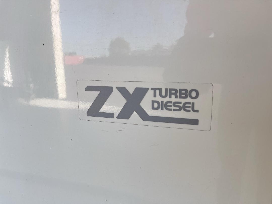 Photo '23' of Toyota Hiace