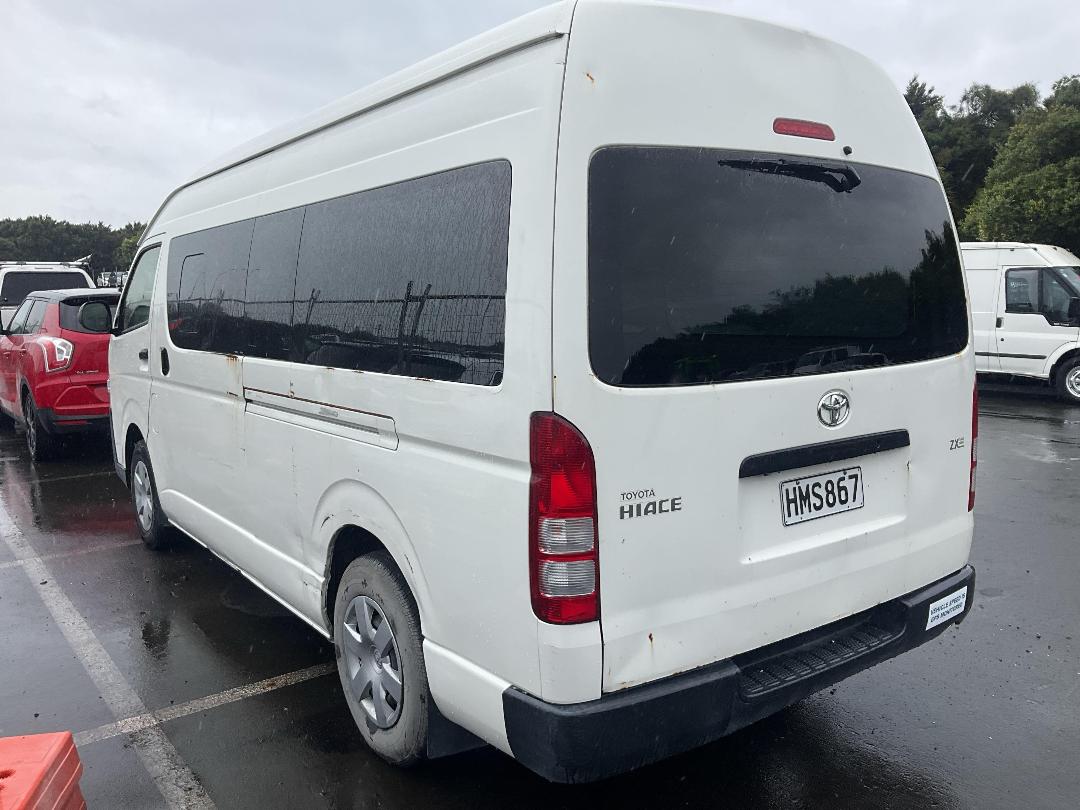 Photo '3' of Toyota Hiace ZX TD