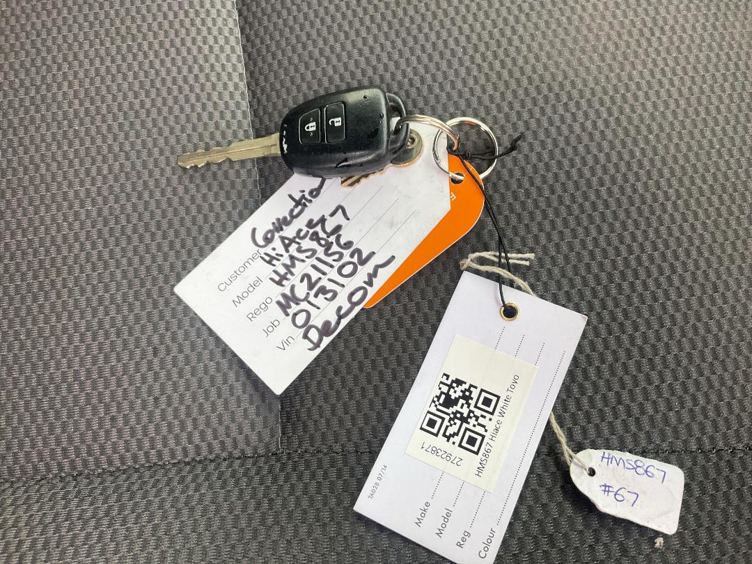 Photo '12' of Toyota Hiace ZX TD