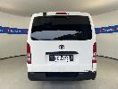 Thumbnail '6' of Toyota Hiace