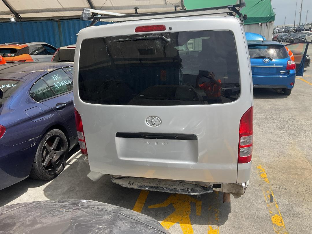 Photo '14' of Toyota Hiace Photo '14' of Toyota Hiace