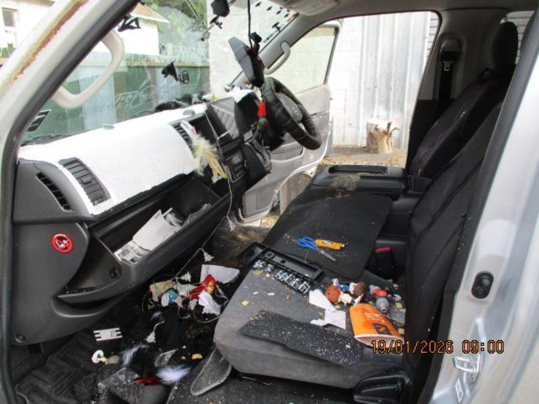 Photo '11' of Toyota Hiace Photo '11' of Toyota Hiace