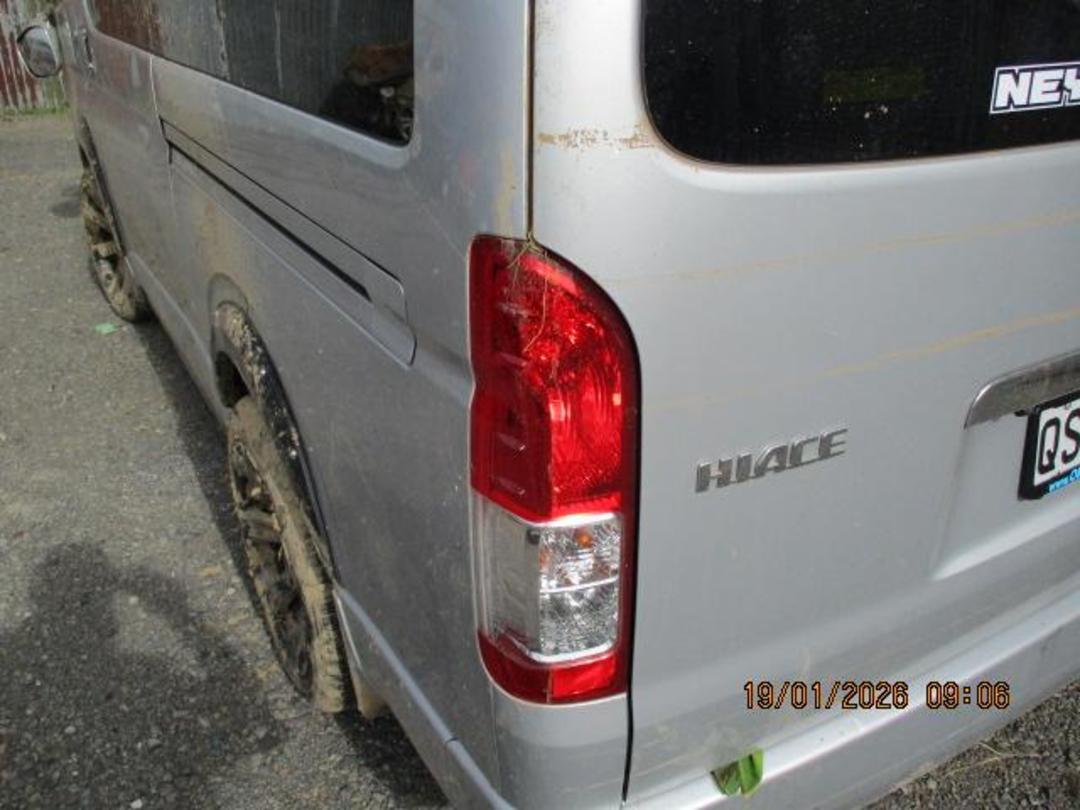 Photo '19' of Toyota Hiace Photo '19' of Toyota Hiace
