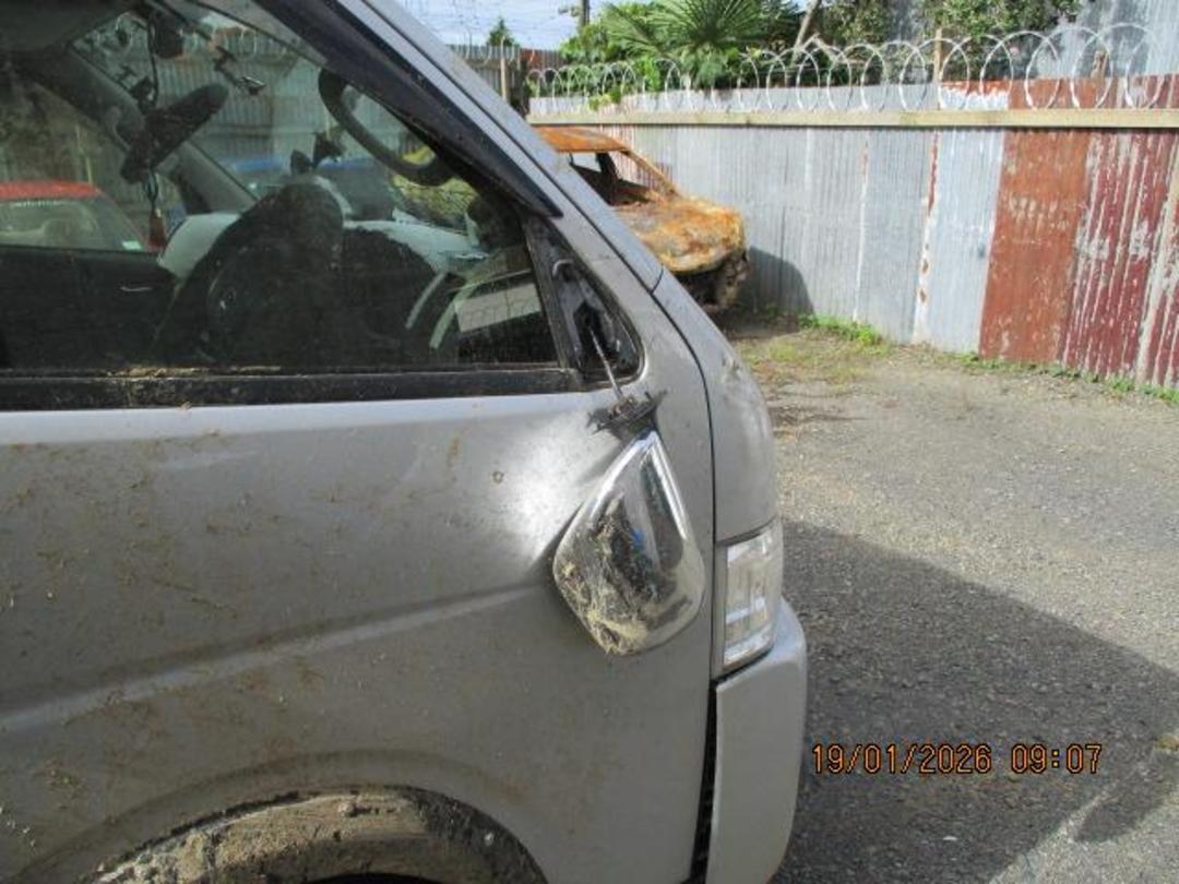 Photo '25' of Toyota Hiace Photo '25' of Toyota Hiace