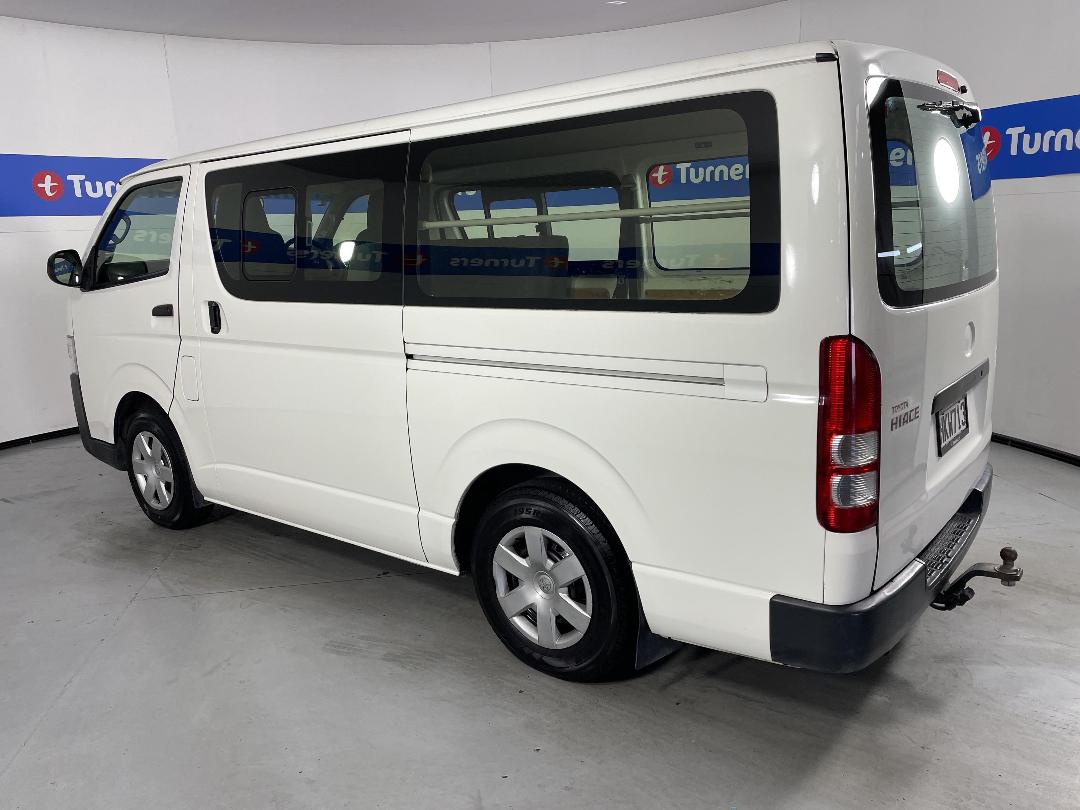 Photo '5' of Toyota Hiace