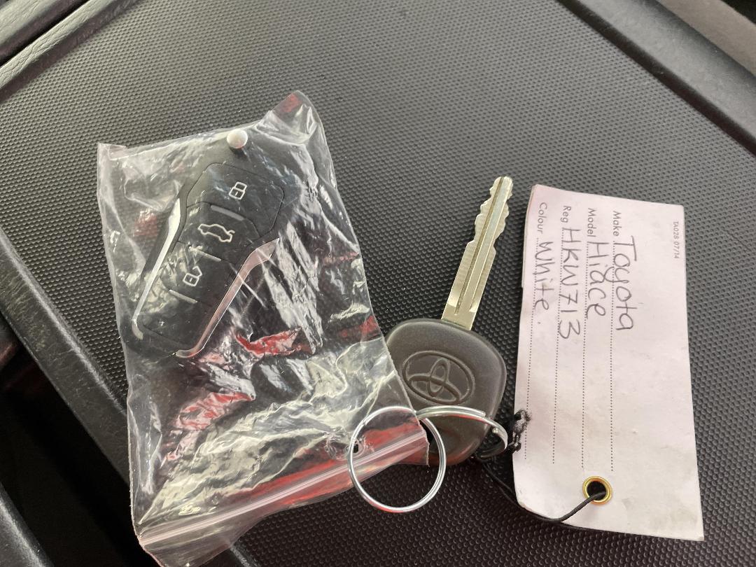 Photo '22' of Toyota Hiace