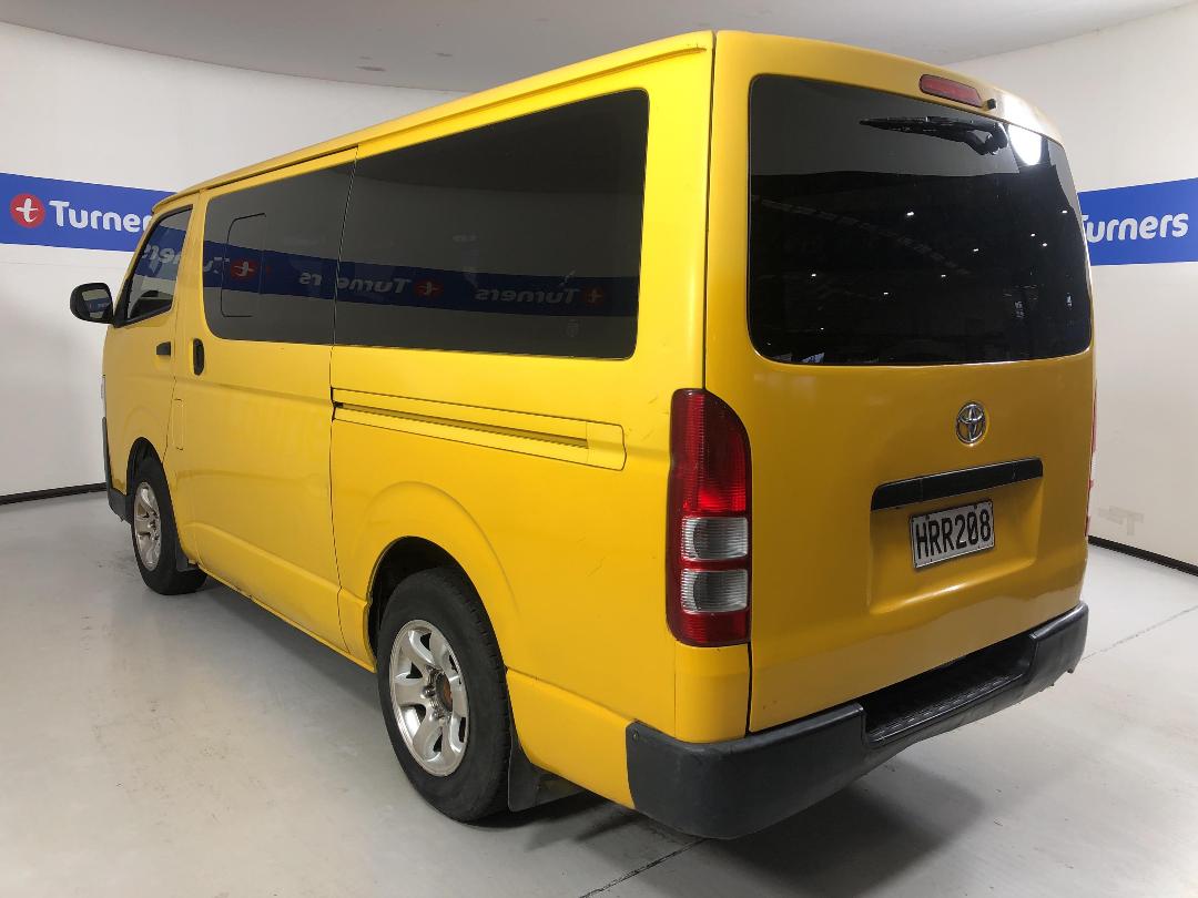 Photo '5' of Toyota Hiace