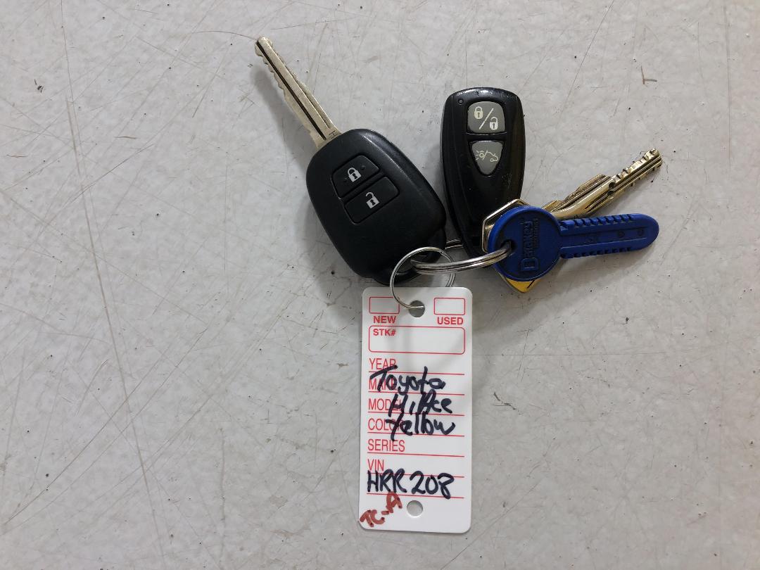 Photo '22' of Toyota Hiace