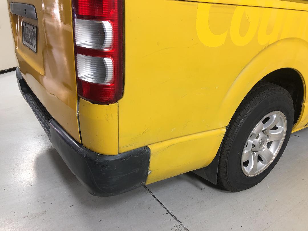 Photo '25' of Toyota Hiace