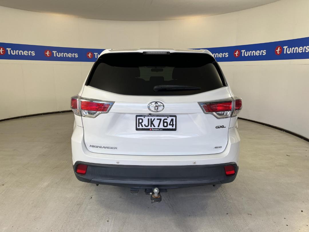 Photo '6' of Toyota Highlander Photo '6' of Toyota Highlander