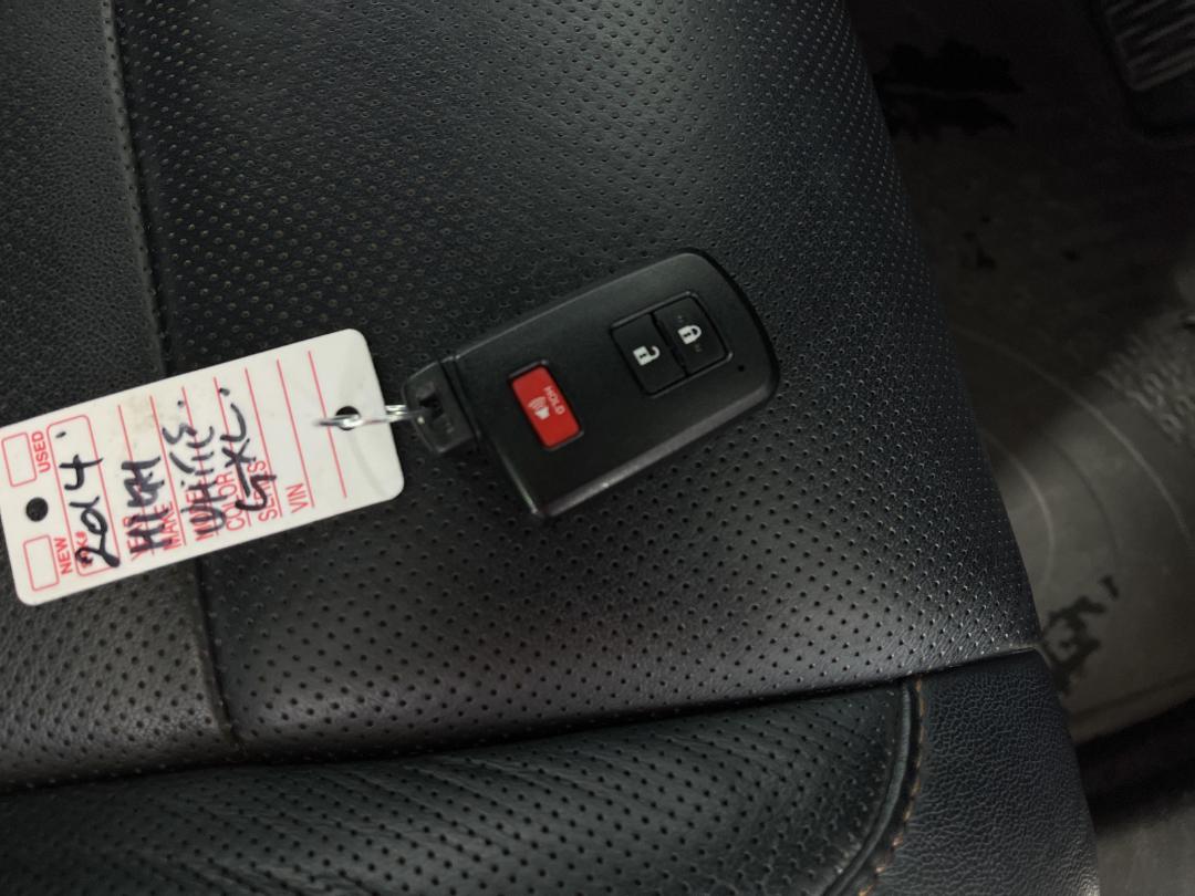 Photo '22' of Toyota Highlander Photo '22' of Toyota Highlander