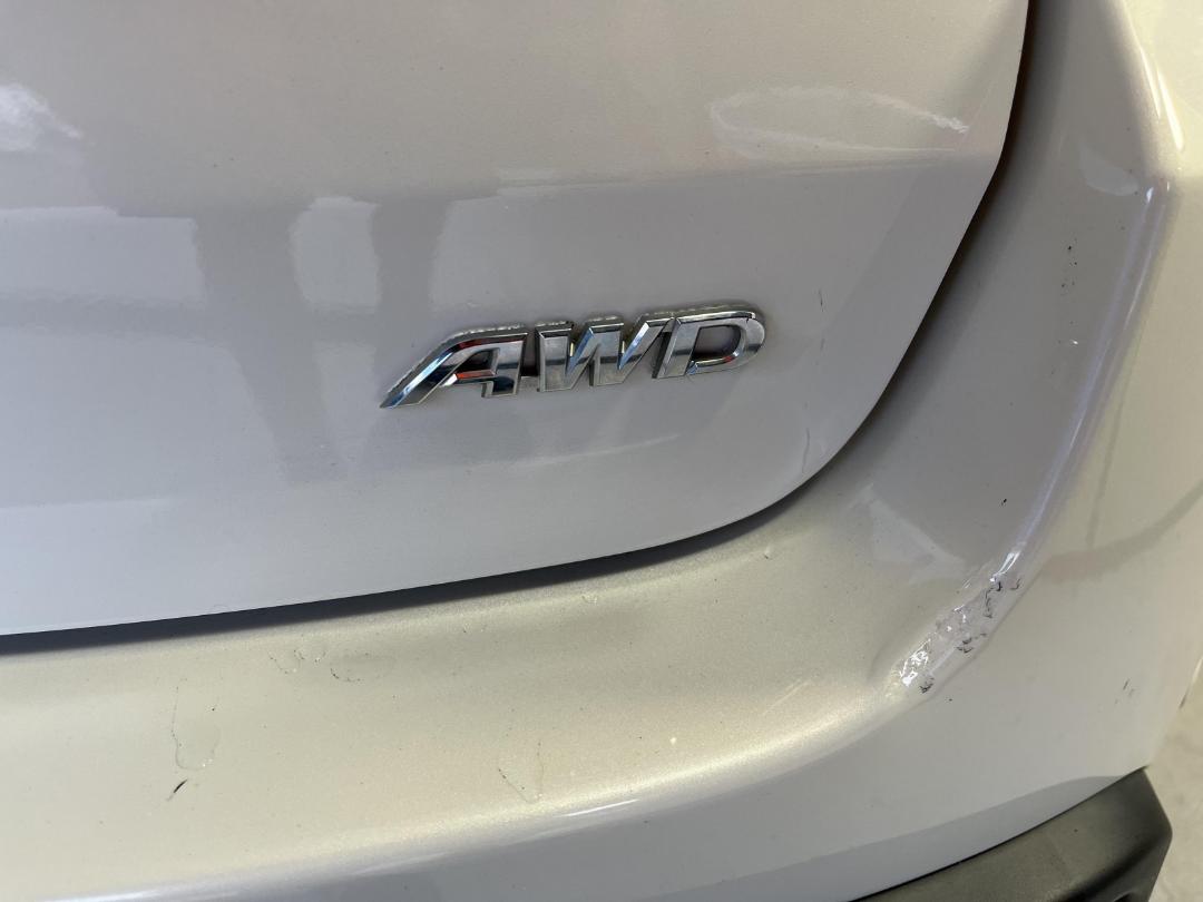 Photo '34' of Toyota Highlander Photo '34' of Toyota Highlander