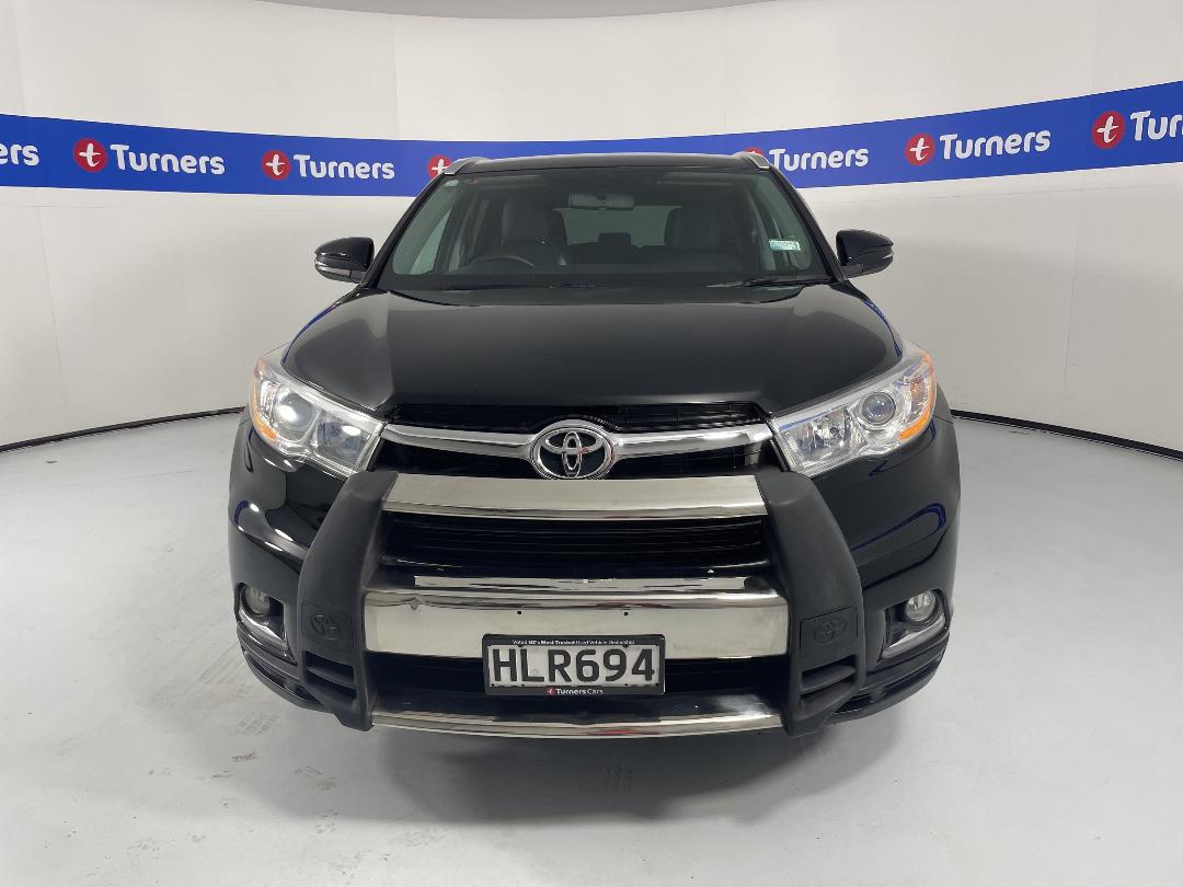 Photo '2' of Toyota Highlander