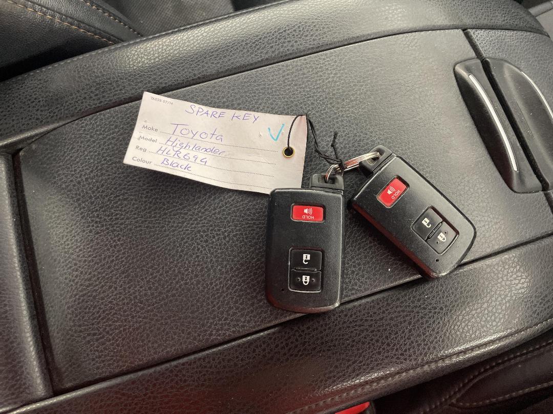 Photo '22' of Toyota Highlander