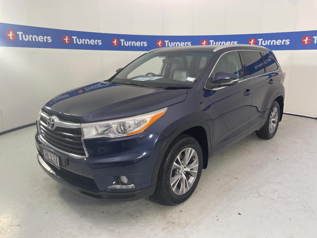 Photo '4' of Toyota Highlander Photo '4' of Toyota Highlander